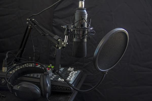 Studio Mikrofon Zubehör und Gesang von zuhause